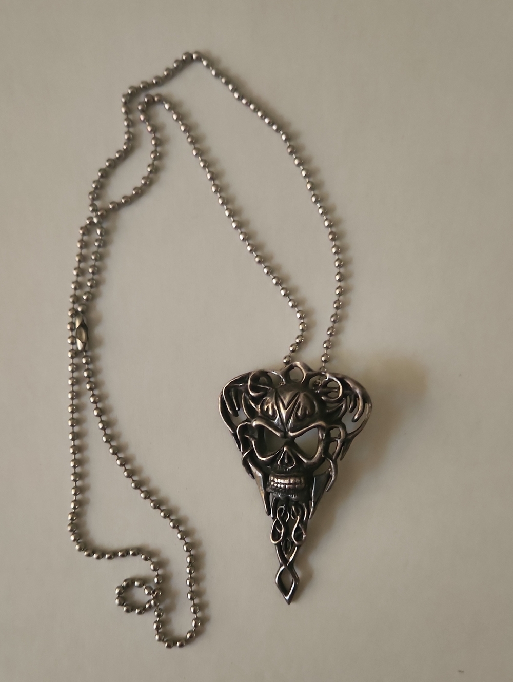Men's Pewter Skull Pendant Necklace - Gothic Statement